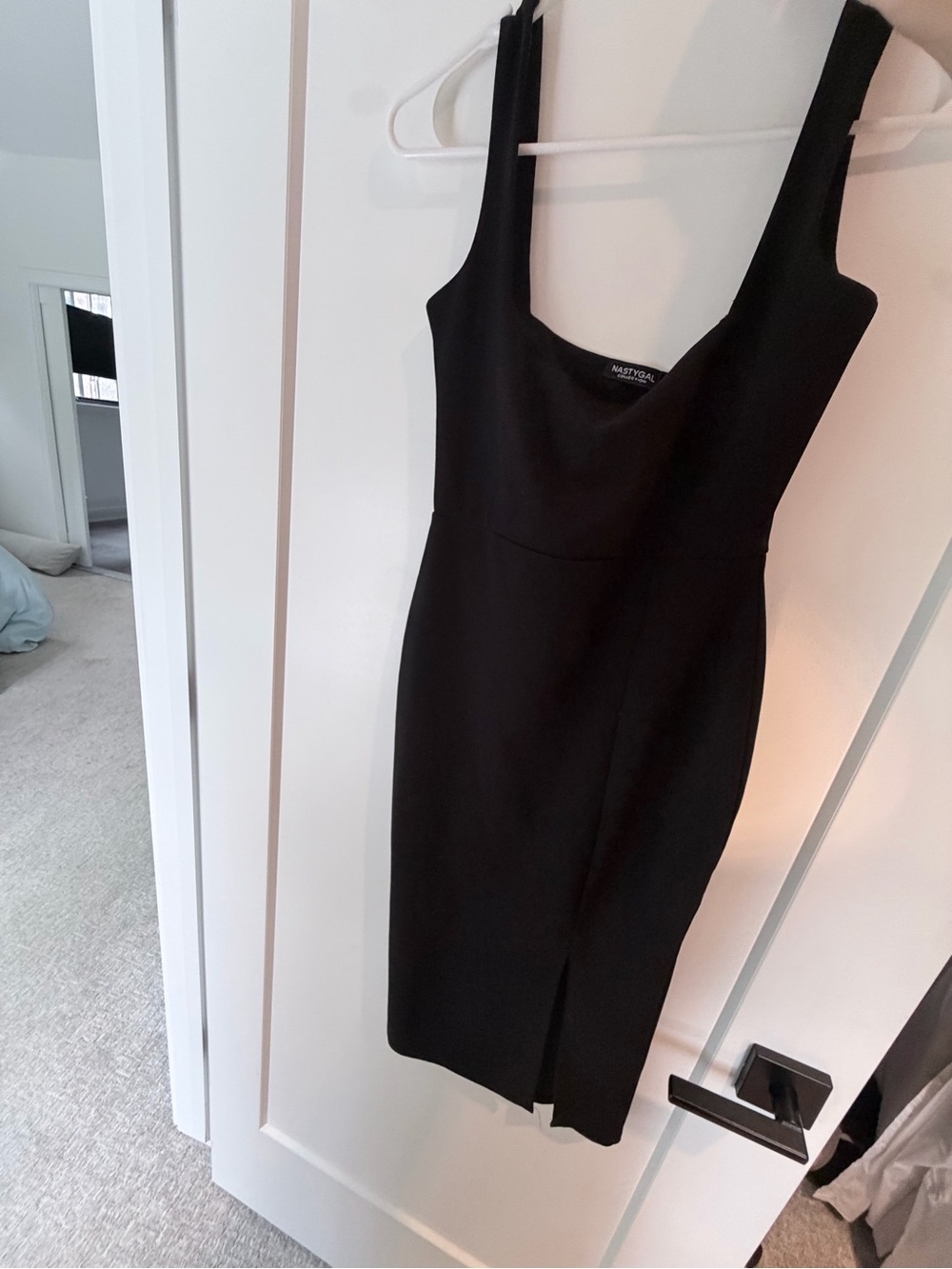 Nasty Gal squaring to go Black Midi Sheath Dress with Front Slit - Picture 4 of 5
